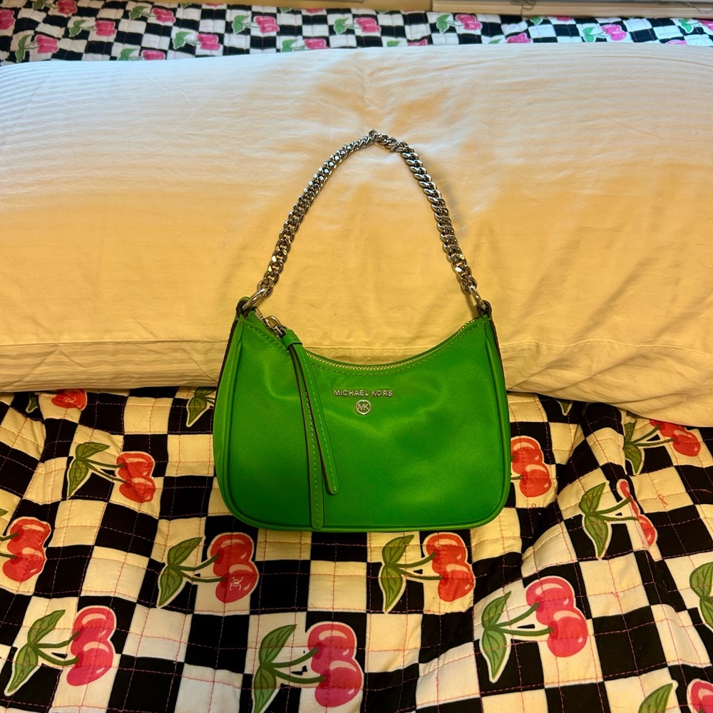 MICHAEL KORS
Jet Set Charm Shoulder Bag In Green Synthetic Fibers